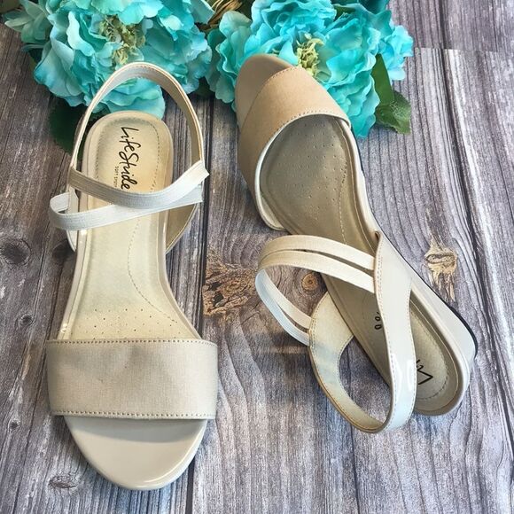 LIFESTRIDE Yolo Tan Ankle Strap Sandals - Picture 3 of 9